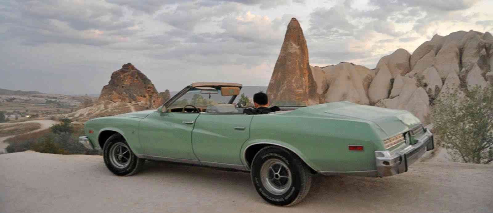 Kapadokya şoförlü klasik arabalar