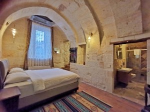 Cappadocia Triple Stone Room